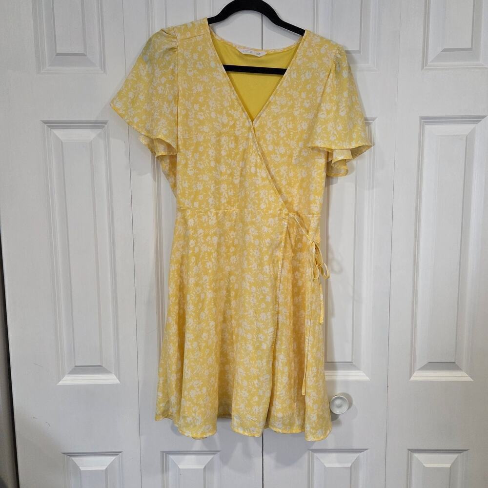 LC Lauren Conrad Modern Wrap Mini Dress Flutter Sleeve Medium Butter Yellow